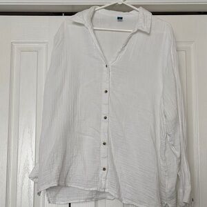 Old Navy White Casual Button-Down Shirt